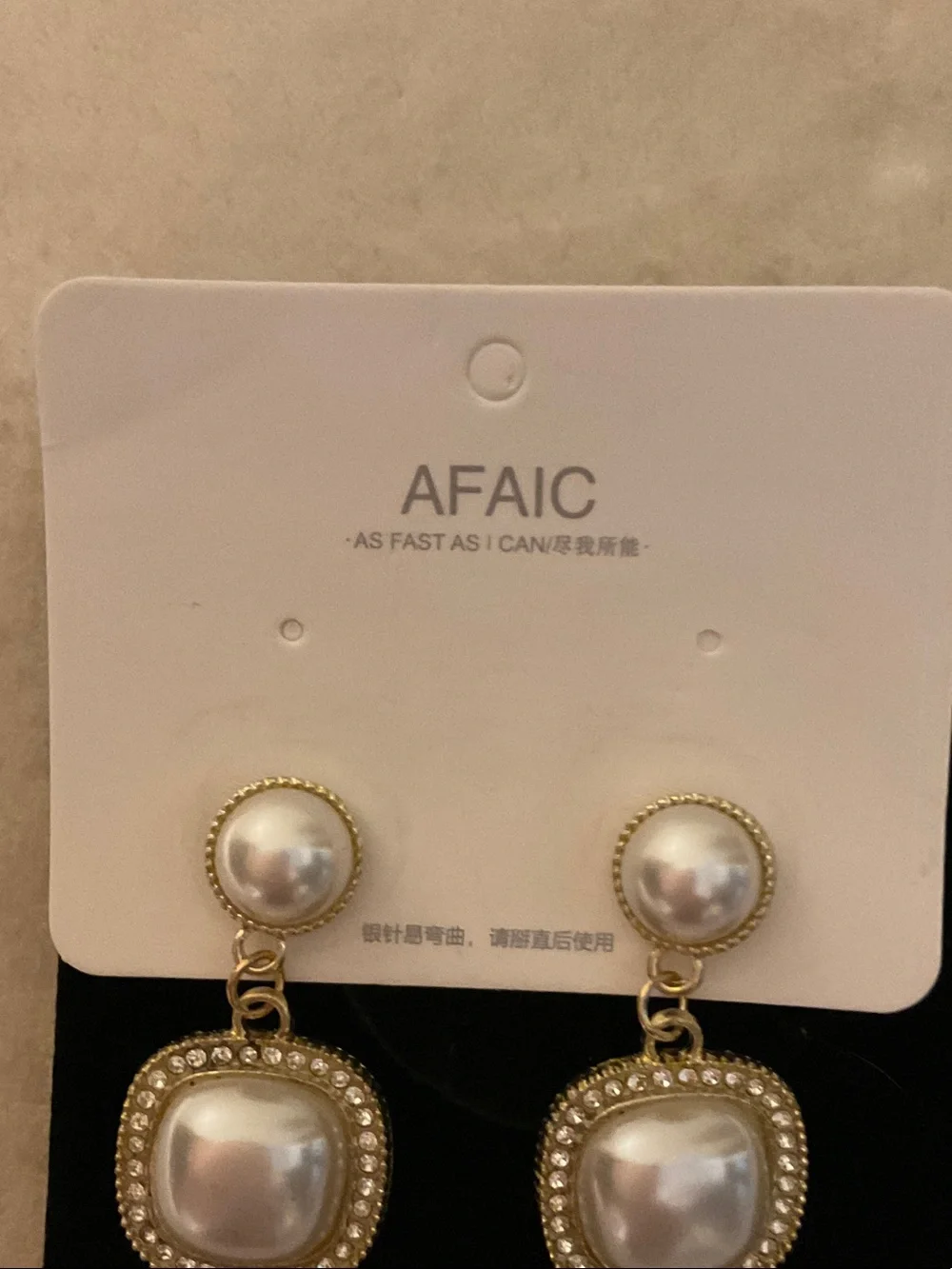 Afaic gold tone